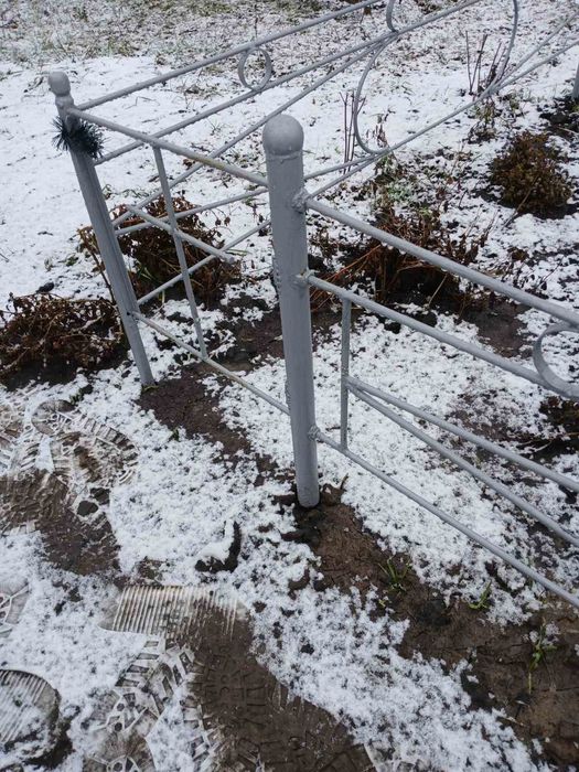 Декоративна огорожа.