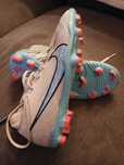 Chuteiras Nike 32
