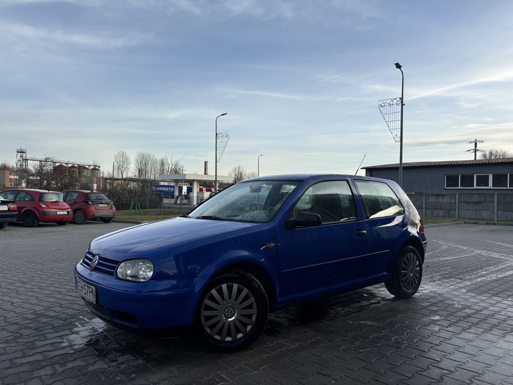 Volkswagen Golf 1.9TDI 90KM