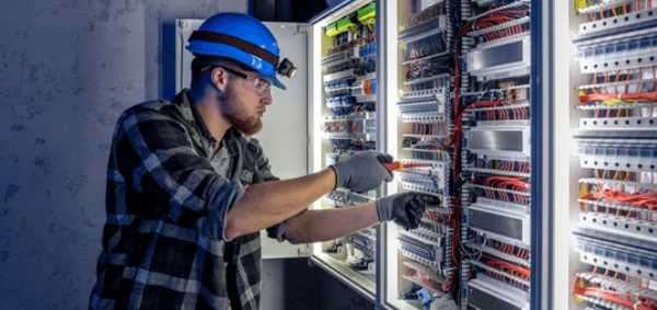 DGEG, Engenharia, Eletricista, Certificações, SCIE, Manutenção.