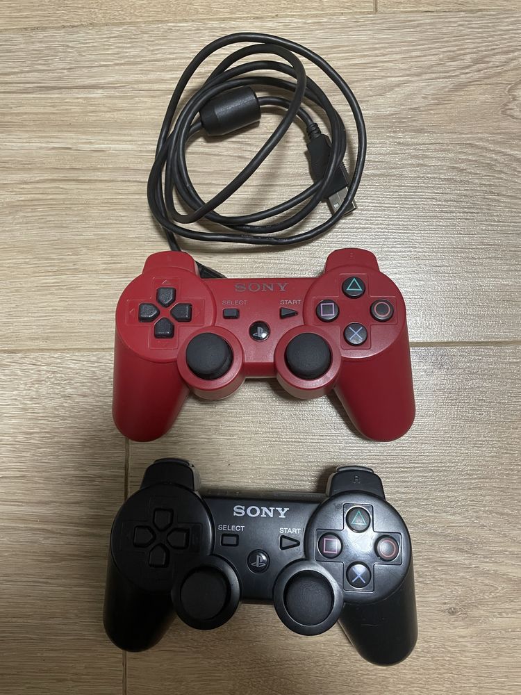 Konsola PS3 + 2 pady + kamerka + zestaw gier