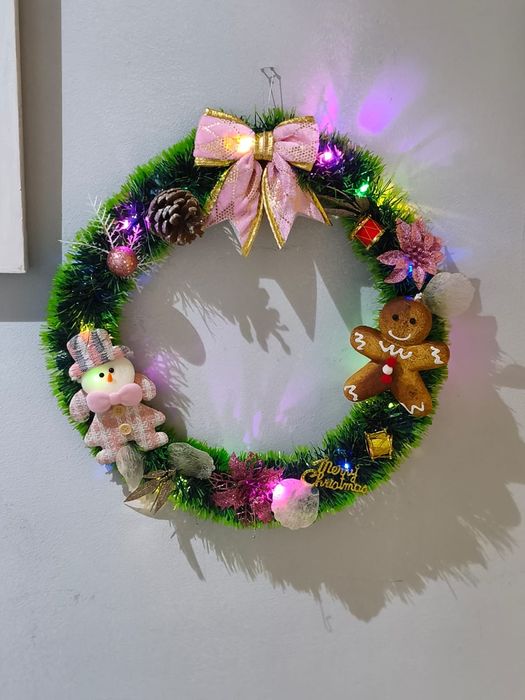 Świąteczne wianki na drzwi