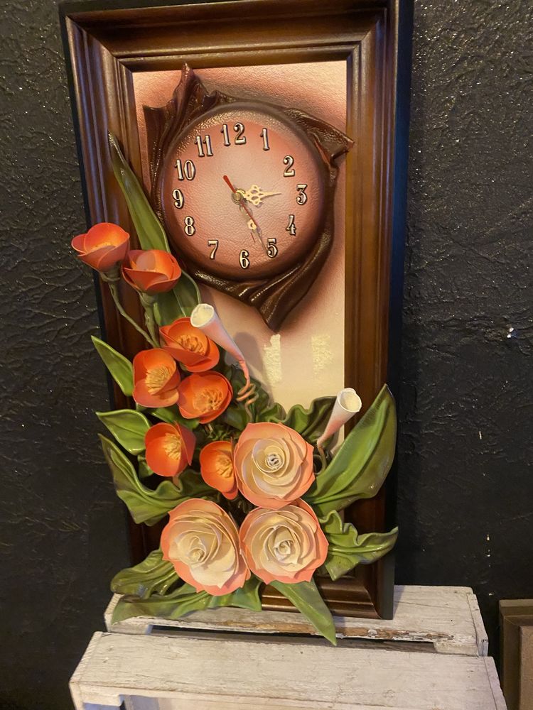 Zegar skórzany w ramie skora zegar scienny vintage Prl