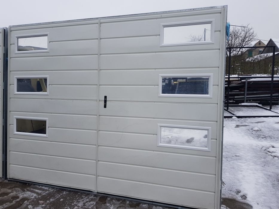 Brama garażowa PRODUCENT