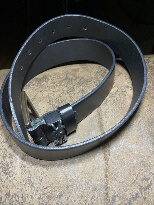 Чорний ремінь Yves Saint Laurent жіночий