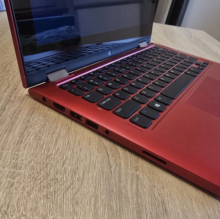 Laptop Dell Inspirion 11-3158 dotykowy ekran 2w1 sprawny + TORBA