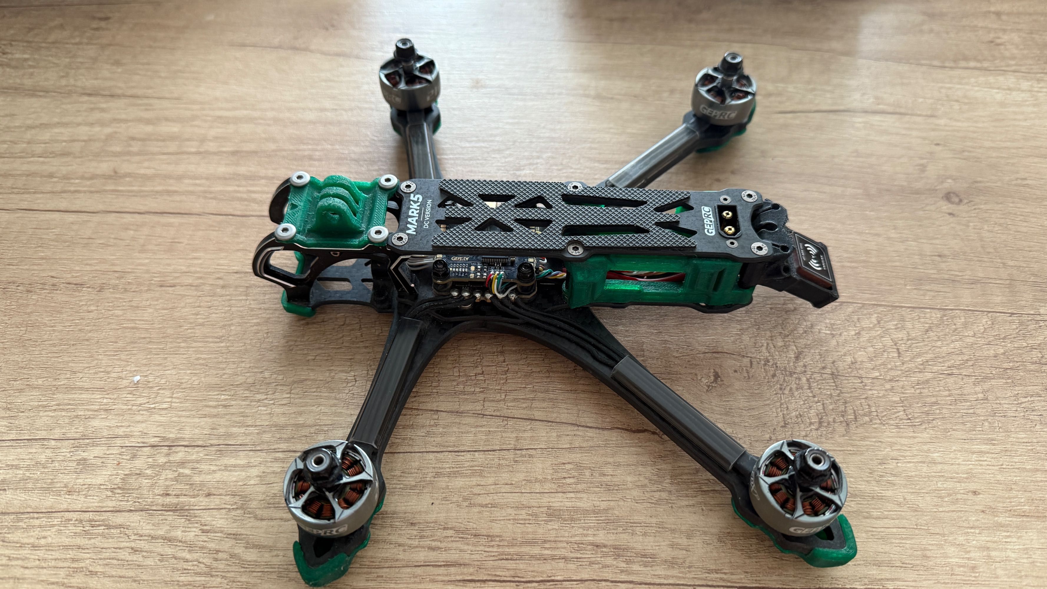 GepRC Mark 5 DC 6S- dron fpv