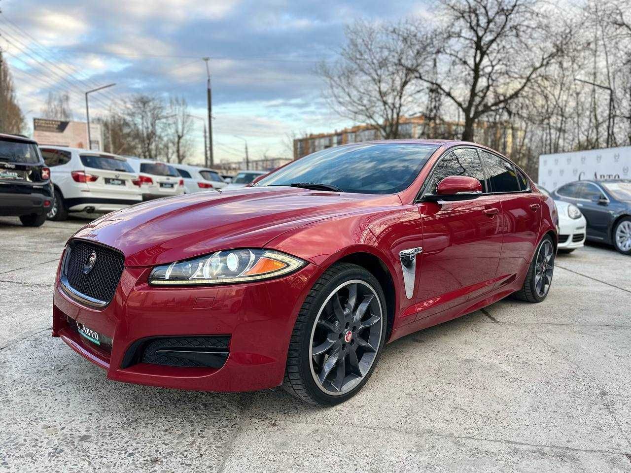 Jaguar XF купити за 320дол/міс