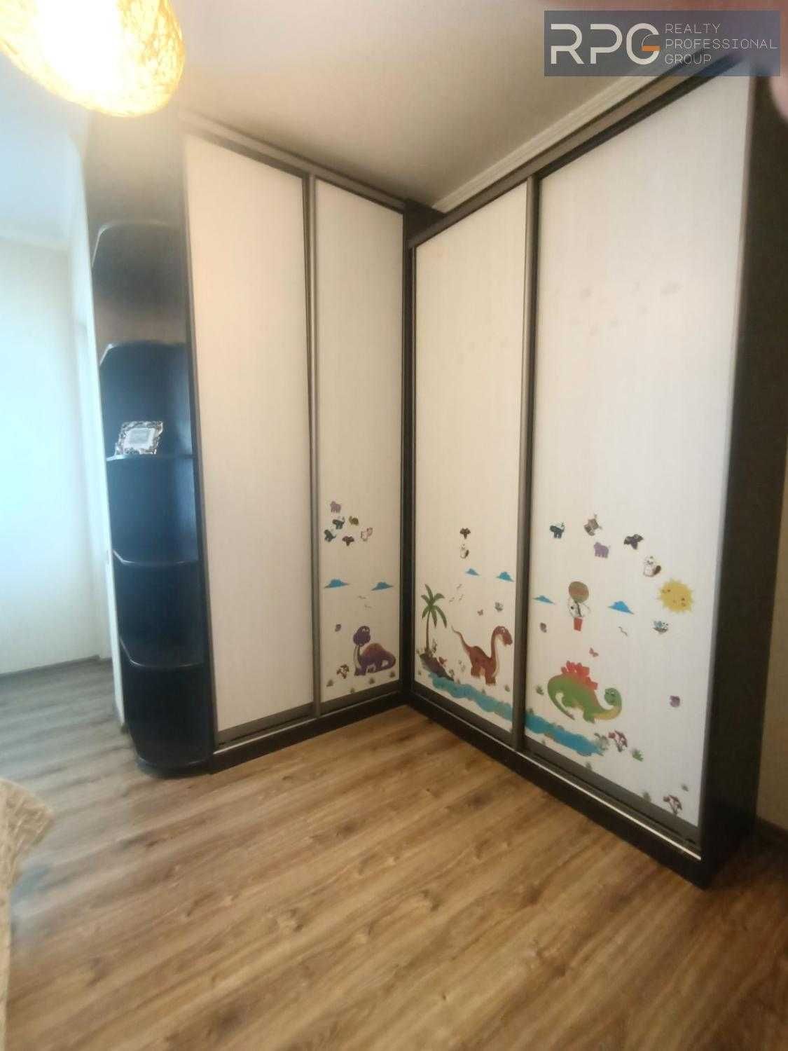 продаж 3к квартири КМ Город солнца 68м2
