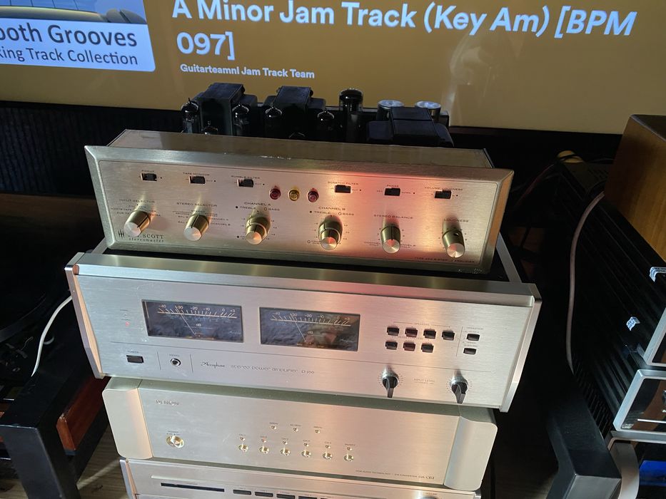 Scott 299-B jeden z 10-ciu najlepszeych wzmacniaczy lampowych świata