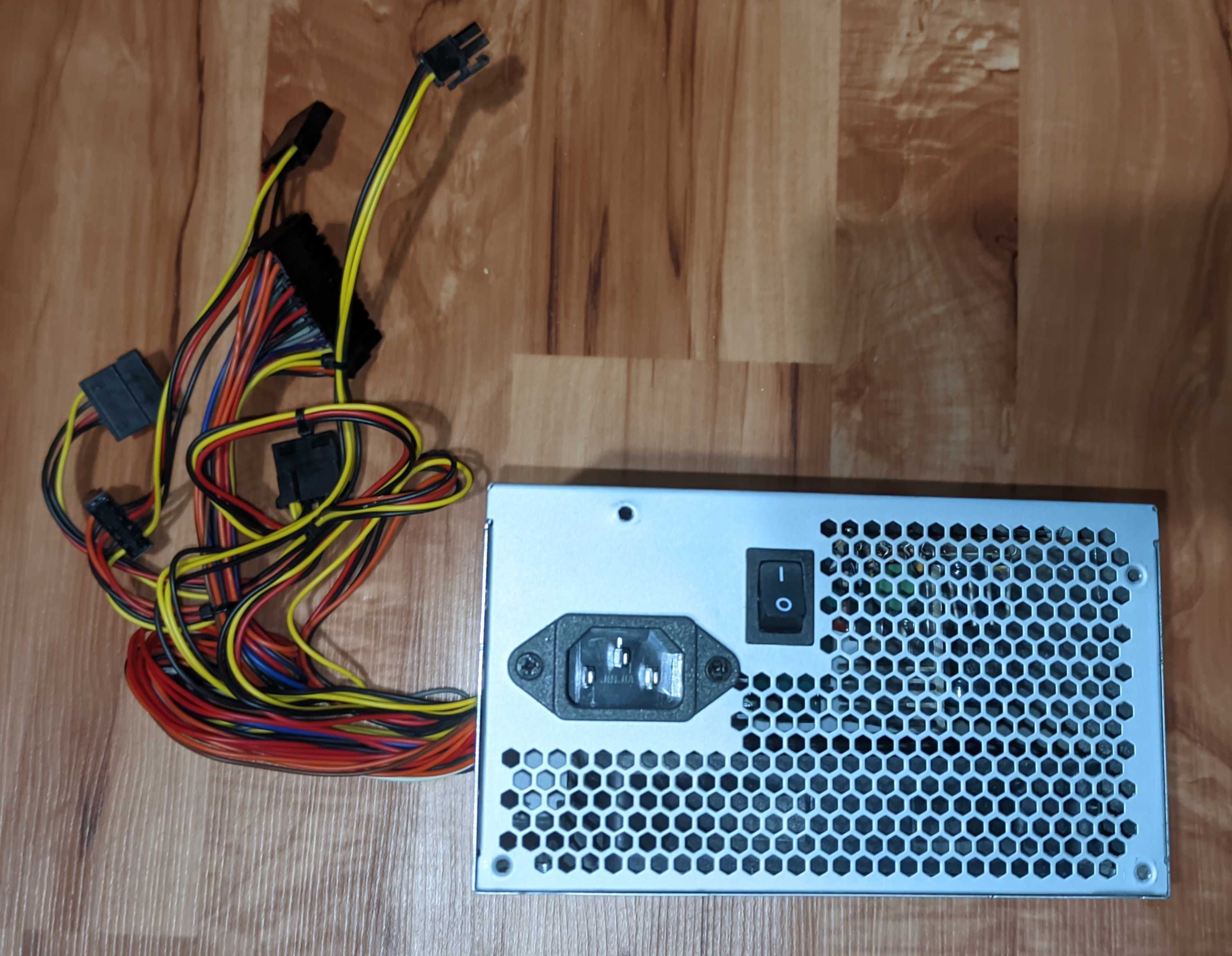 Блок живлення 400W Foxconn FX-400 C