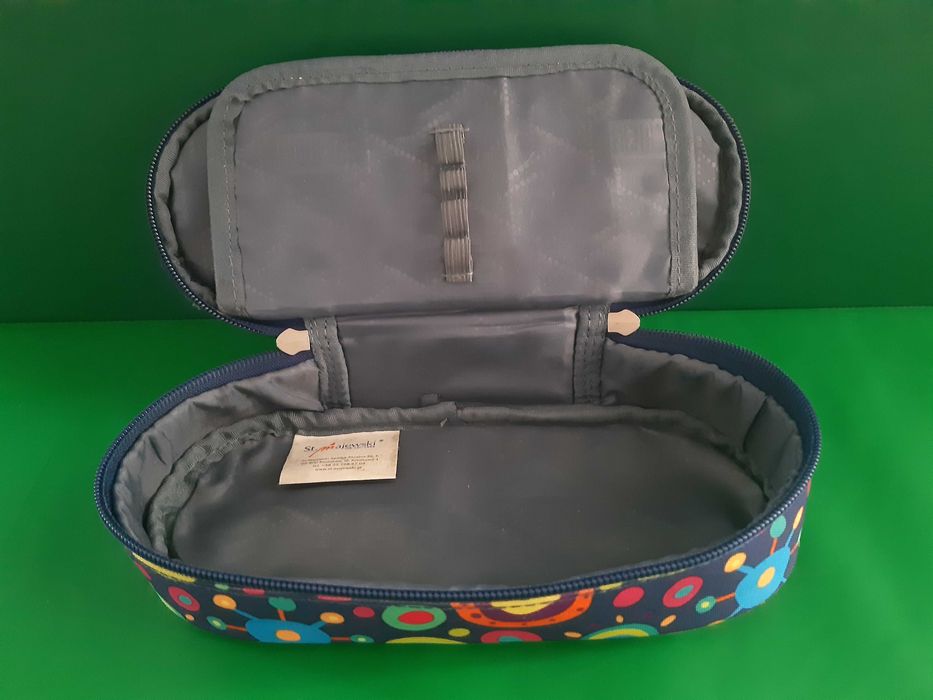 Piórnik na przybory szkolne ST.RIGHT St.Majewski