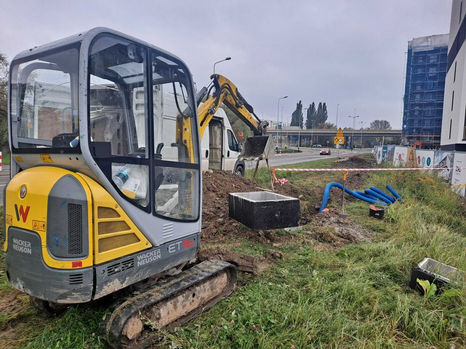 Usługi minikoparką, wynajem minikoparki, prace ziemne, wywrotka 3,5 t