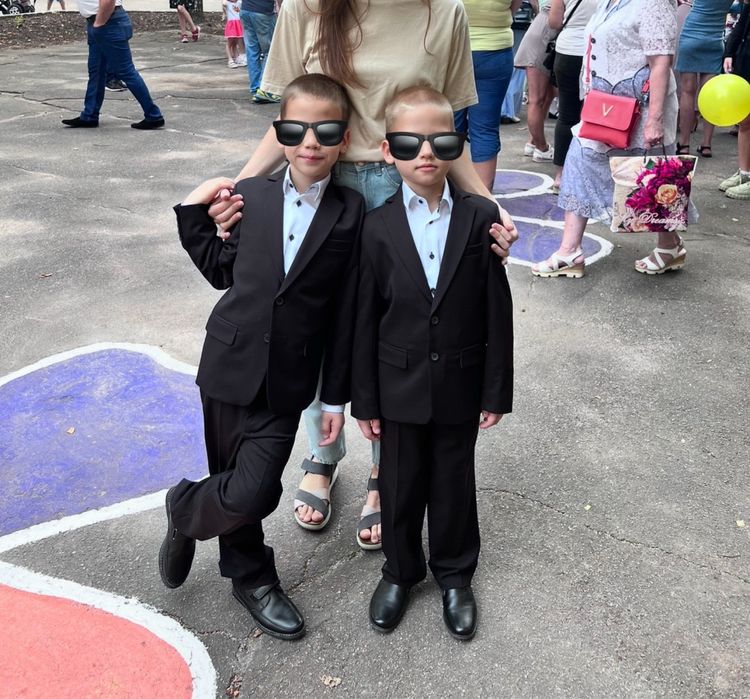 Шкільний костюм, рубашка, туфлі