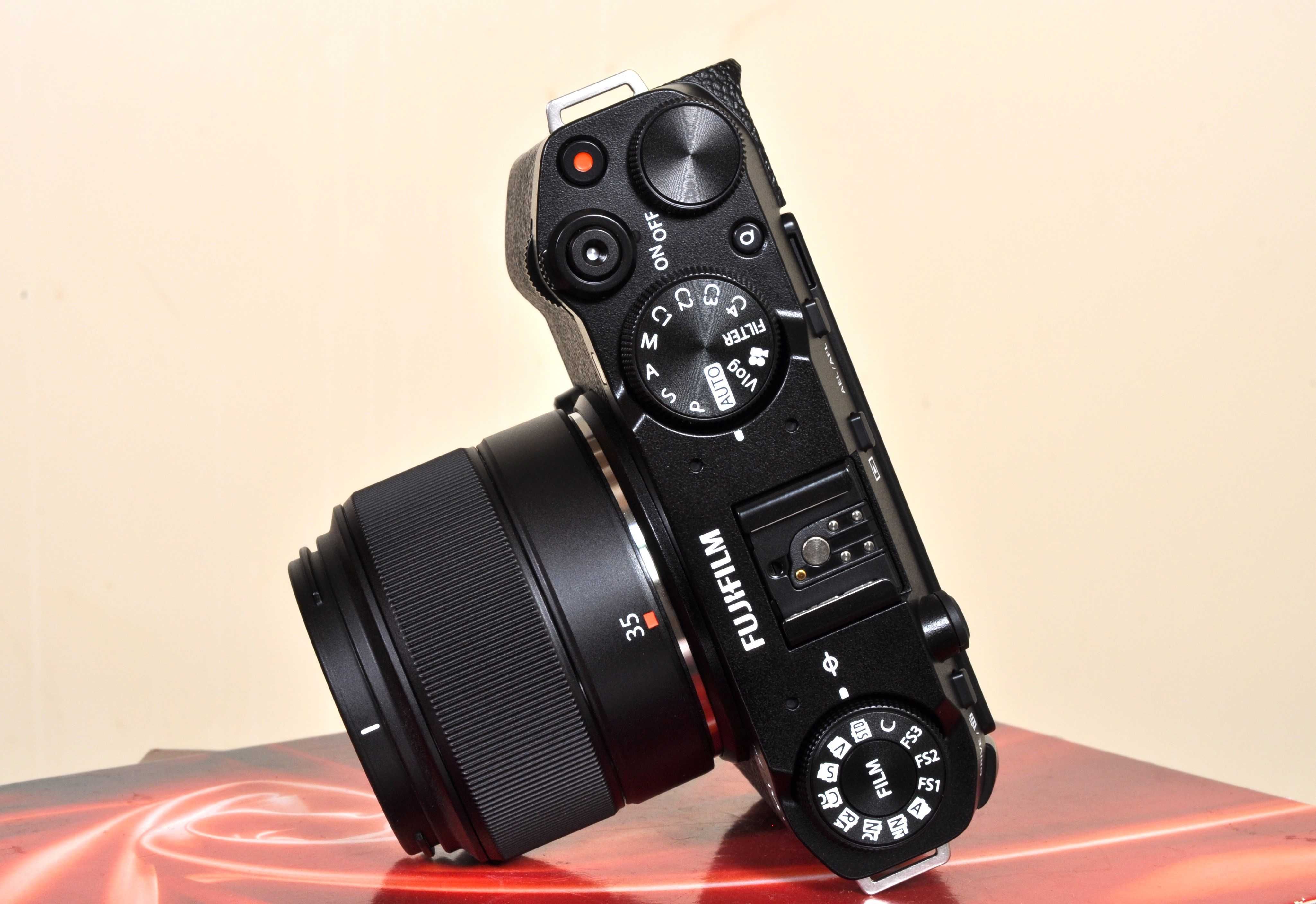 Fuji X-M5 + Fuji xc 35mm F: 2.0 Novo, fatura e garantia 3 anos PT