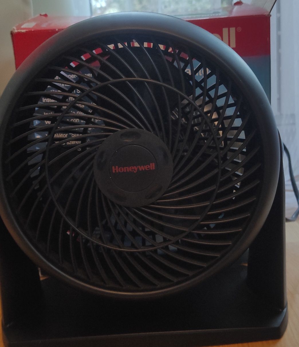Wentylator Honeywell z Super-Power
