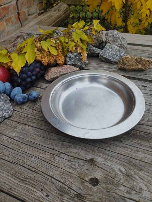 Металлическая, нержавеющая тарелка, миска СССР, мелкая, диаметр19 см