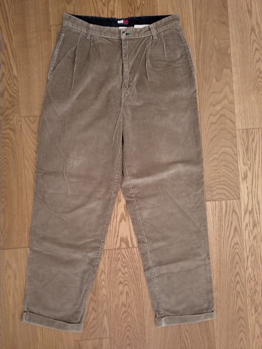 Tommy Hilfiger - spodnie sztruksowe męskie r. 33/32