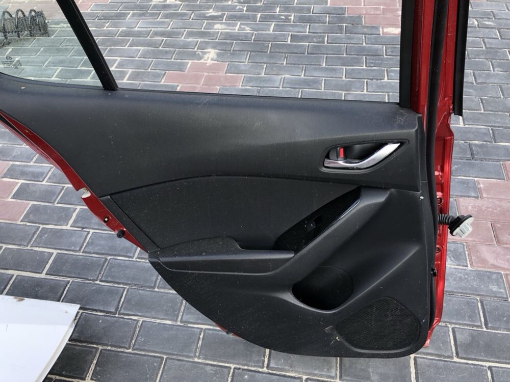 Mazda 3 BM BN 2013 - 2018 года Двери Двері Дверь в сборе. РАЗБОРКА.