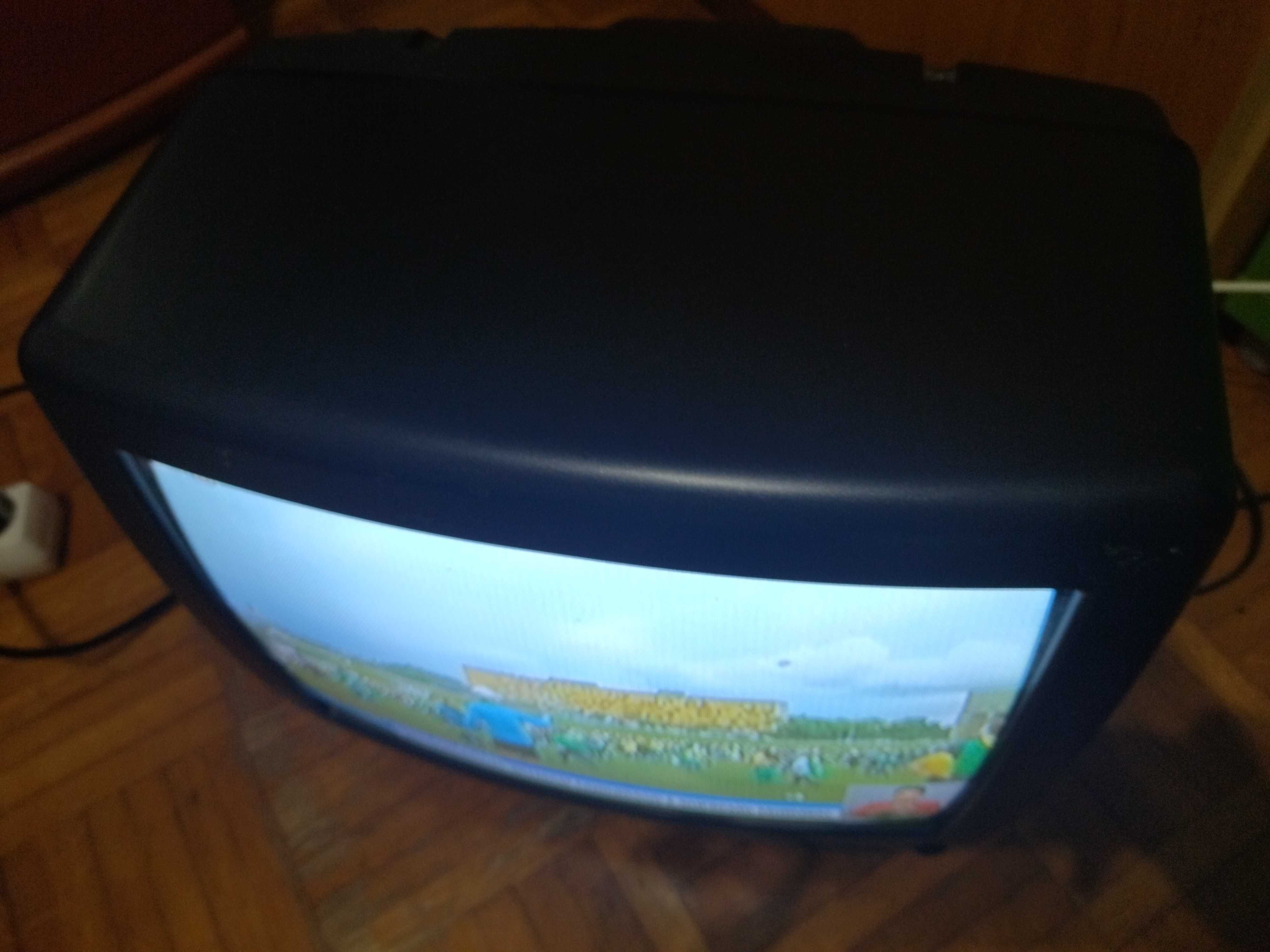 Televisão Sanyo antiga