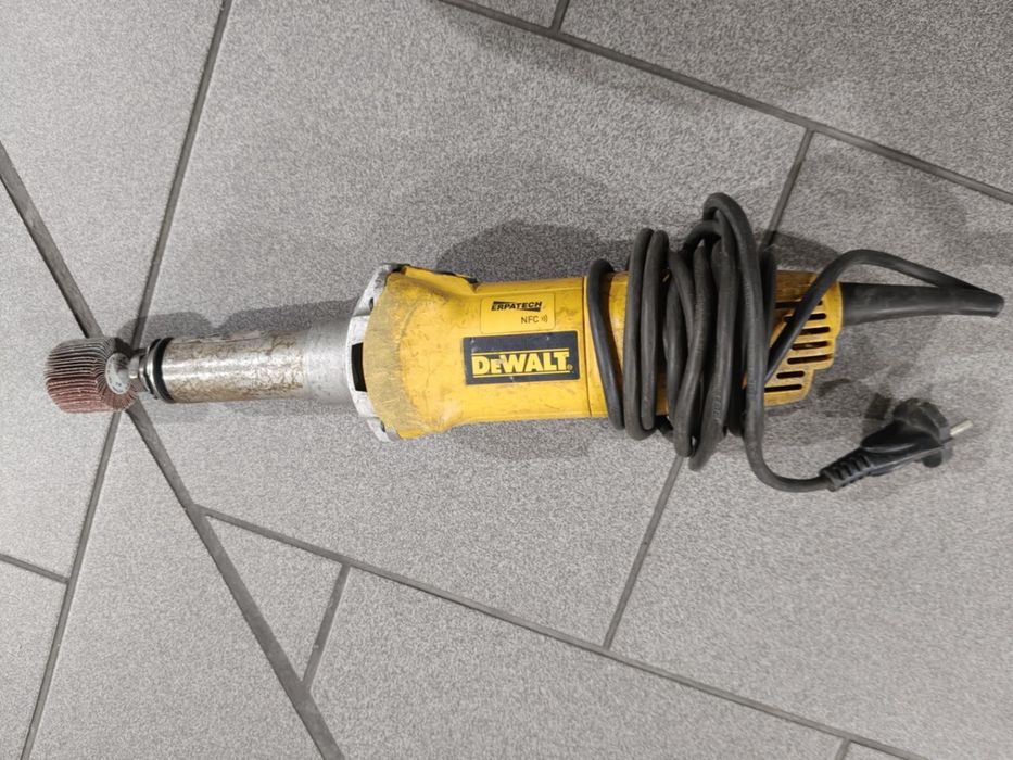 Szlifierka prosta DeWalt o modelu D28886