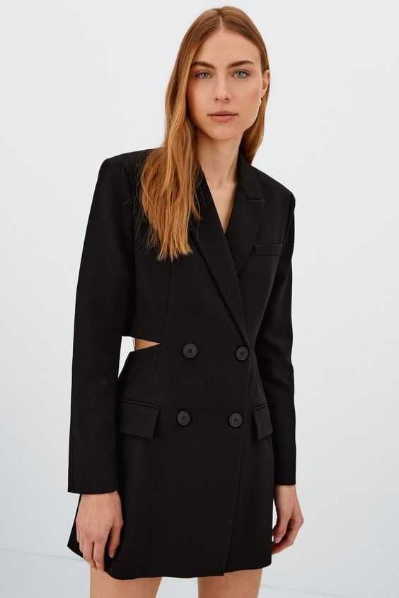 Blazer-vestido com abertura da Stradivarius novo