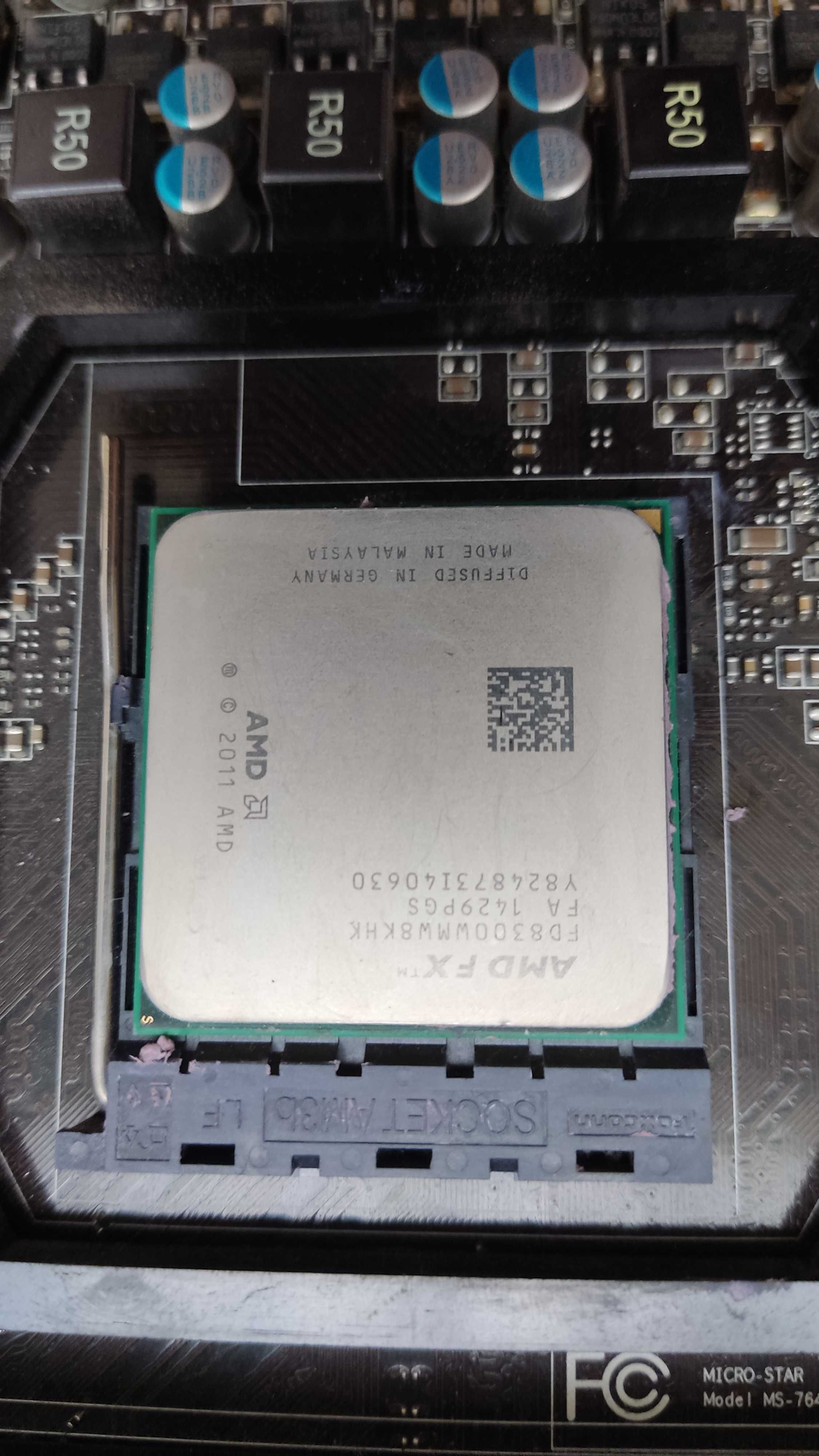 комплект материнська плата:msi 760GM-P23, FX-8300,DDR-3 16GB