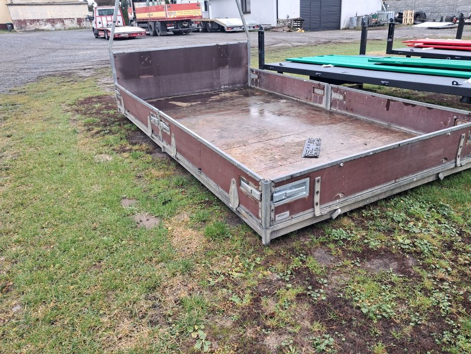 Skrzynia ładunkowa ,paka 3.80x2.13x0.35