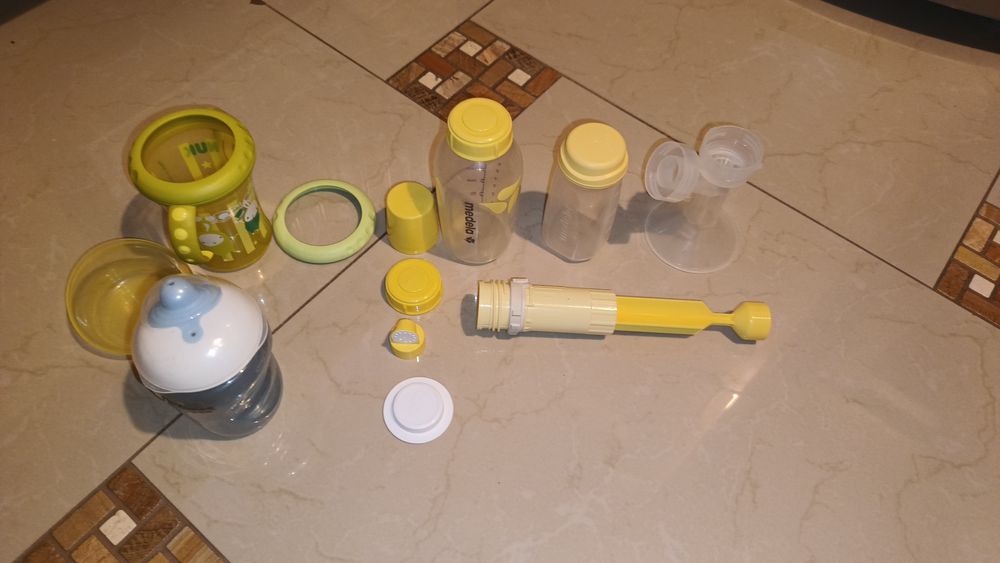 Laktator ręczny medela