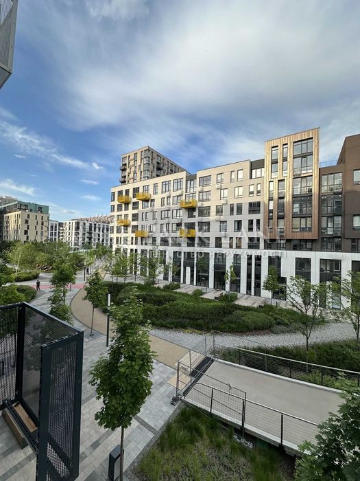 продаж квартири 1 кім 33,4м ЖК Файна таун вул. Салютна 2 буд. 23