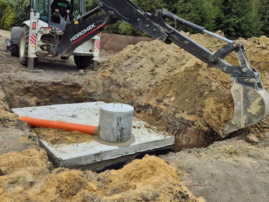 Szambo Betonowe Zbiornik Na Deszczówkę  PIWNICA Kanał 10m3 Nałęczów