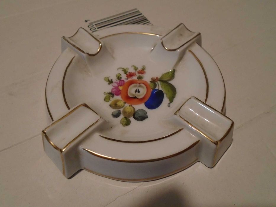 Cinzeiro em porcelana húngara