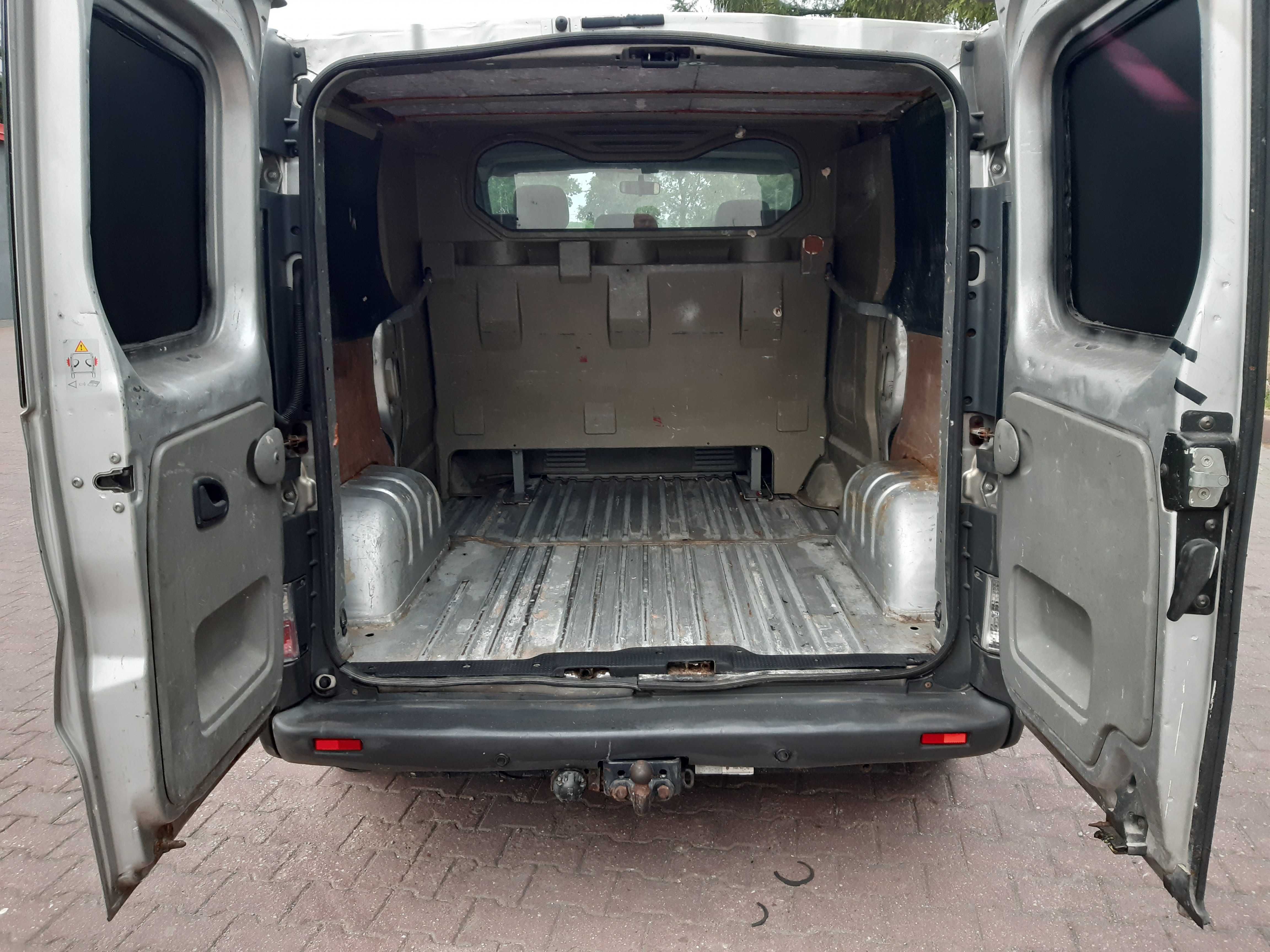 Vivaro 1,9 CDTI 101 KM brygadówka klima nowy rozrząd doinwestowany