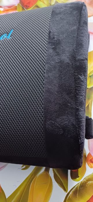 Poduszka lędźwiową pod plecy oraz na siedzenie