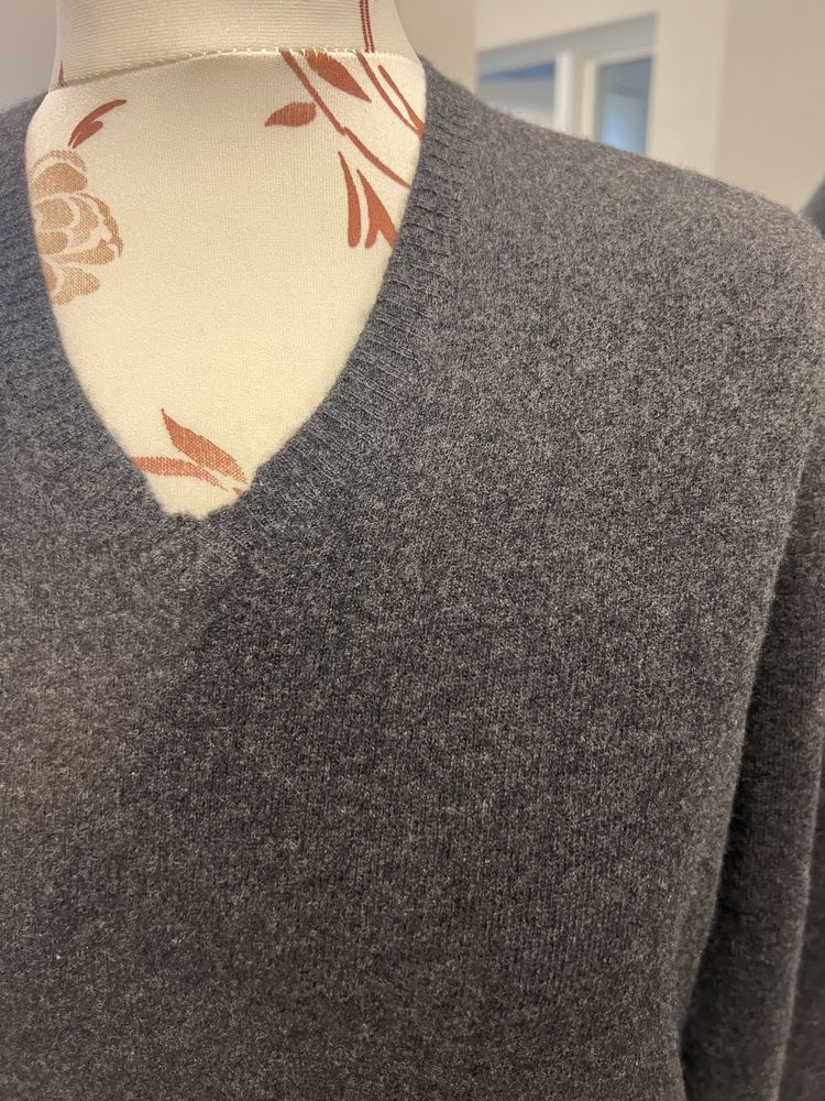Corneliani włoski sweter męski kaszmir wełna merino 52 M grafit szary