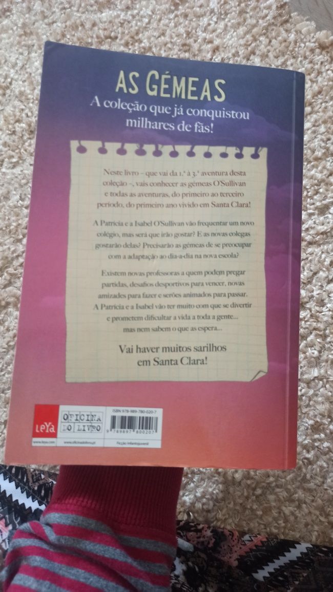 Livro As gêmeas de Enid Blyton