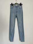 Niebieskie jeansy Zara