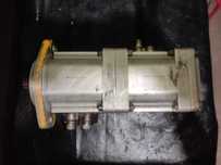 Danfoss  ( 2 Гідравлічні насоси.) ( НШ )