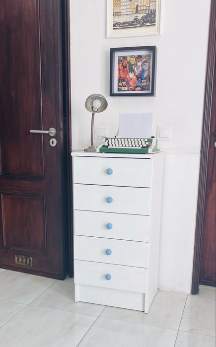 Movel Camiseiro com 5 gavetas branco