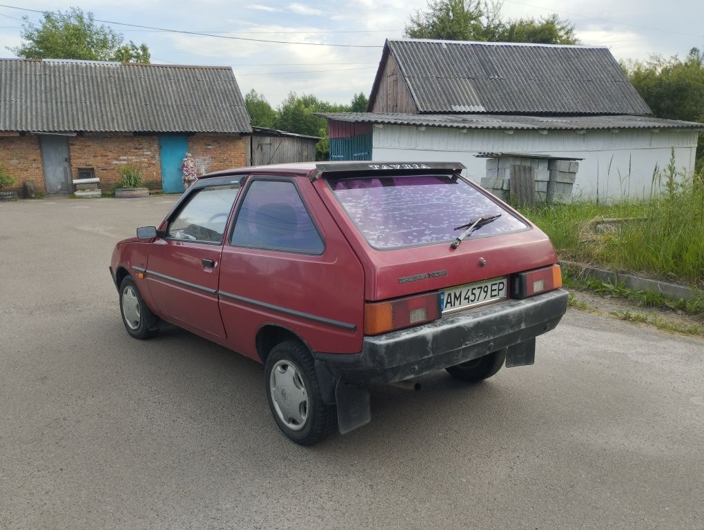 Таврія 1.2 2004 рік Карбюратор