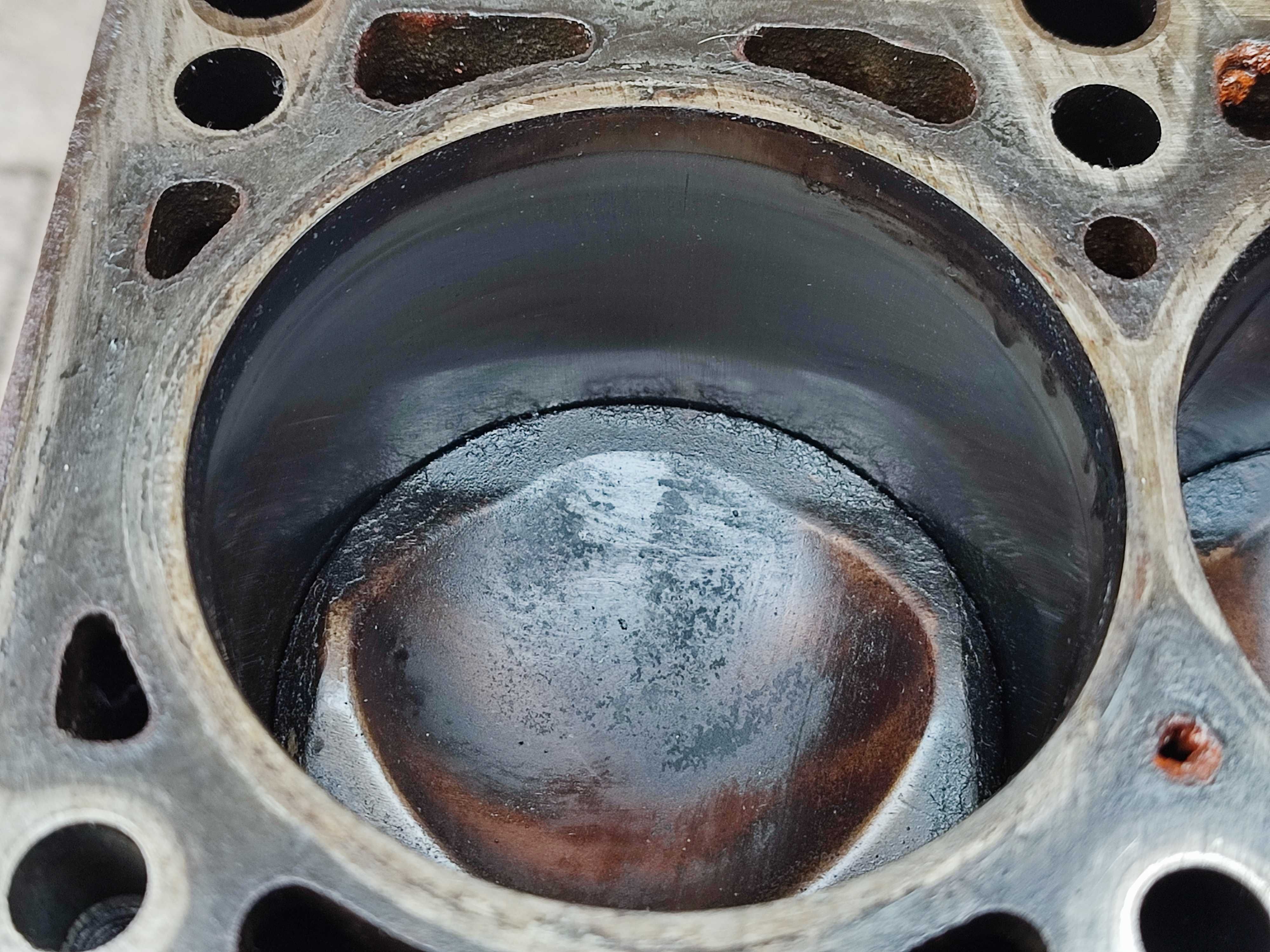 Blok Silnika 2.0TFSI 200km AXX VW Golf 5 GTI Audi A3 8P