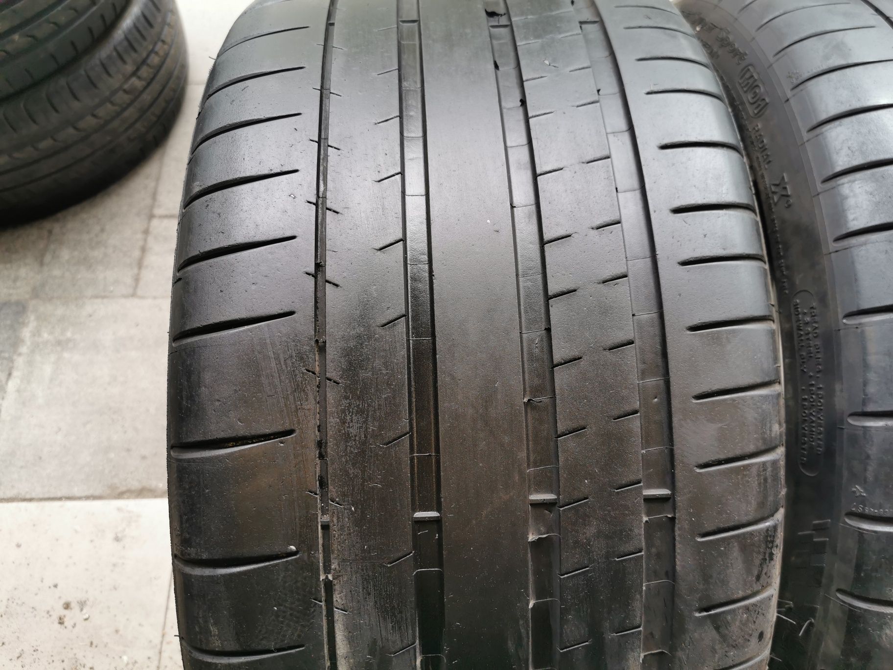 Пара летних шин 285/30 R20 Michelin Pilot Super sport