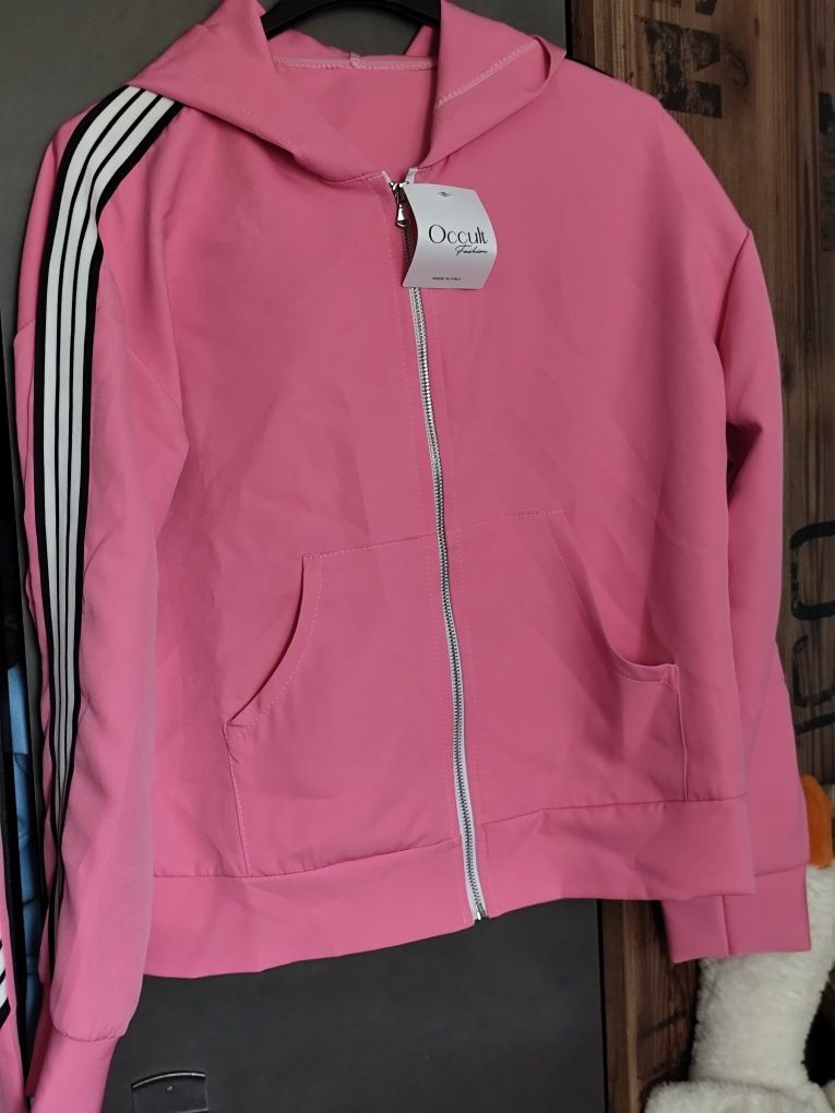 Dres damski z lampasami nowy  l