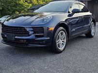 Porsche Macan  2021