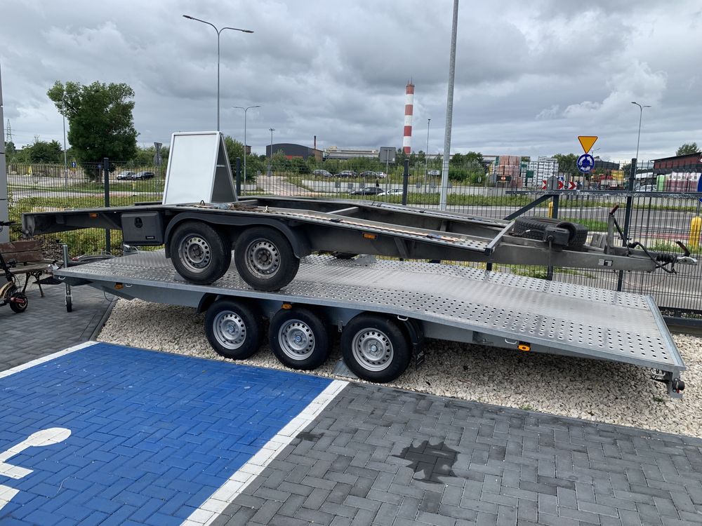 Pomoc drogowa laweta Kielce do 6 ton bus ciężarowe osobowe 24 h