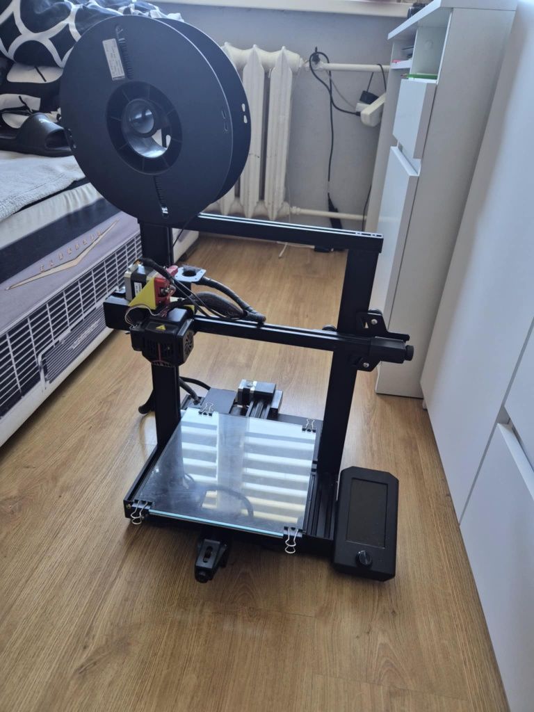 Sprzedam drukarkę 3D creality ender 3v2 neo