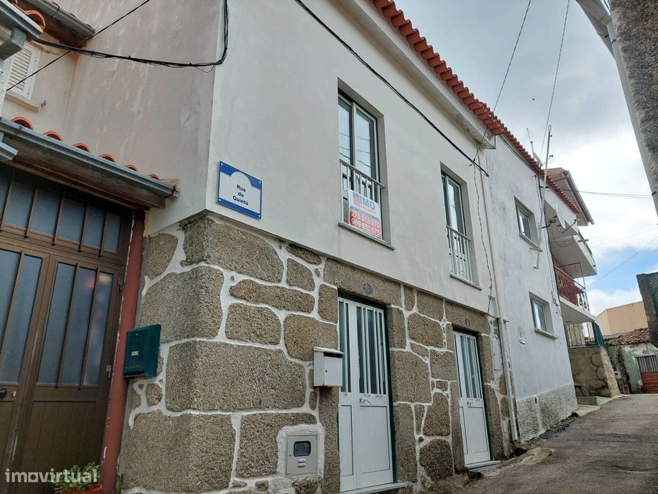 Moradia p/ Recuperar - Aldeia de Souto