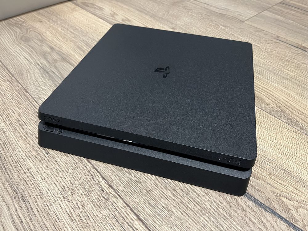 PlayStation 4 slim, 500 GB, PAD