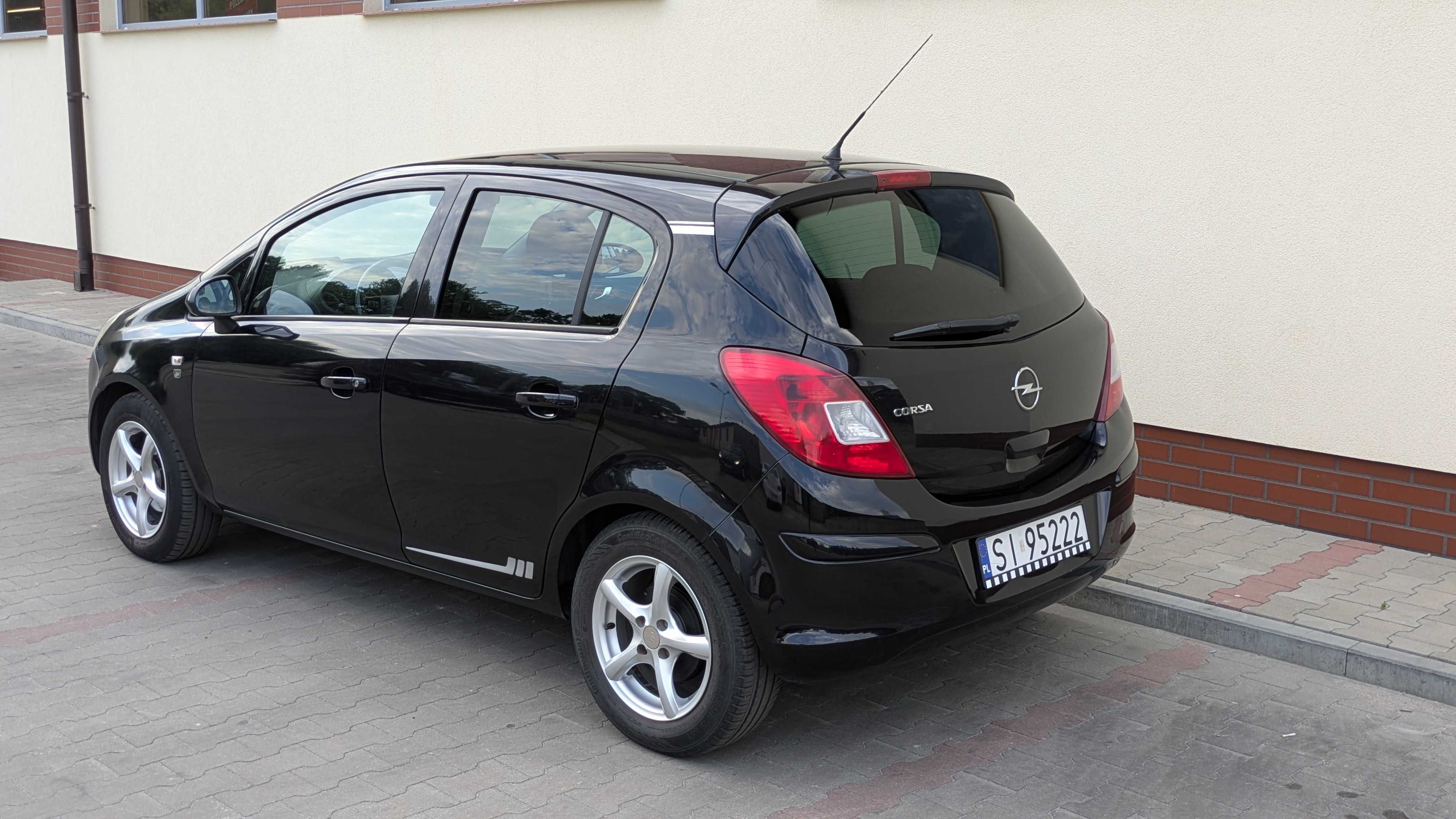 Opel Corsa D 1.2 86 KM
