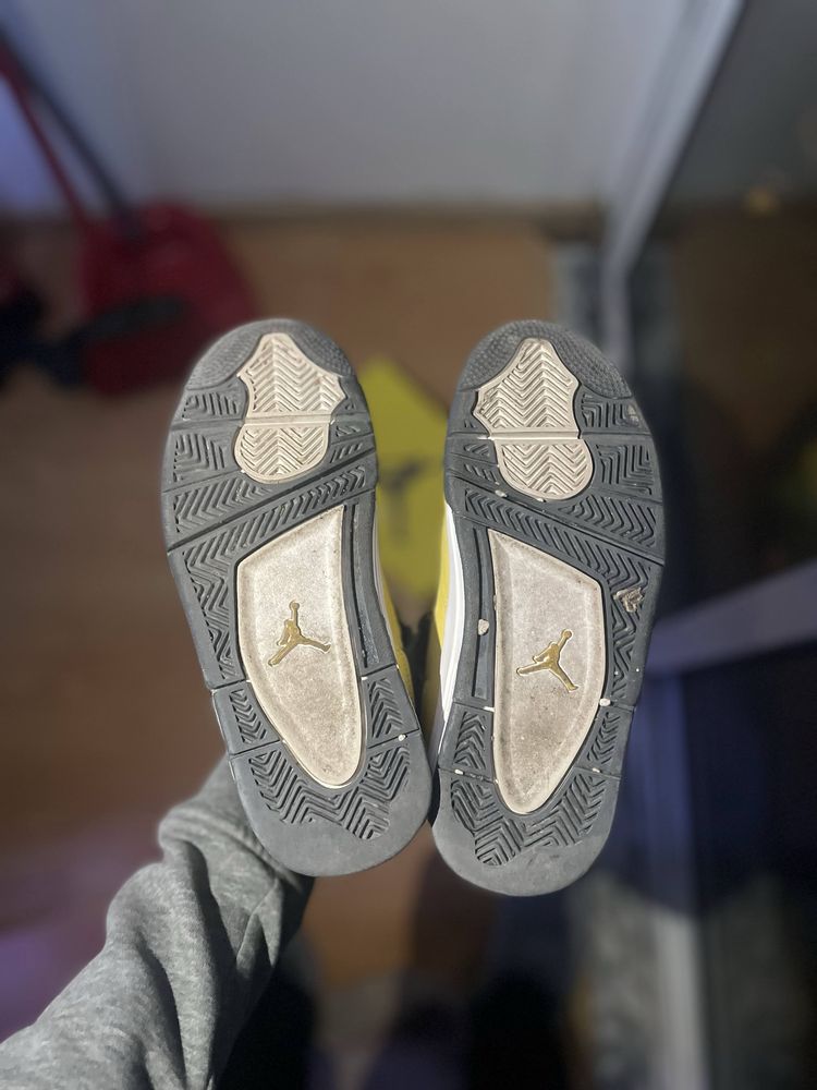 Air jordan 4